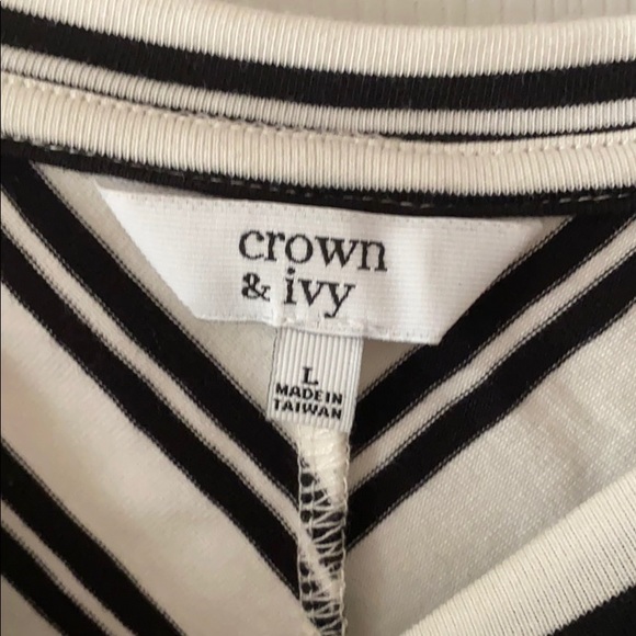 Cute top! - Picture 2 of 3